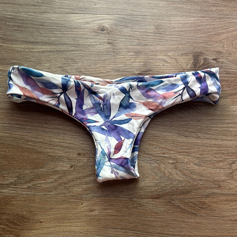 Midori Brayden Bottoms